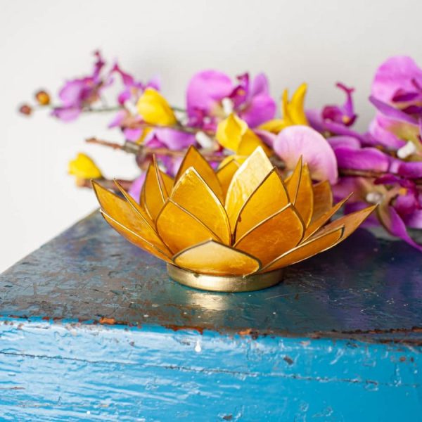 Lotus Sfeerlicht Geel 3e Chakra Goudrand – Bild 2