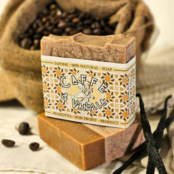 Kaltverarbeitete 100% Naturseife, 100% Gewinnspende Vanille und Kaffee